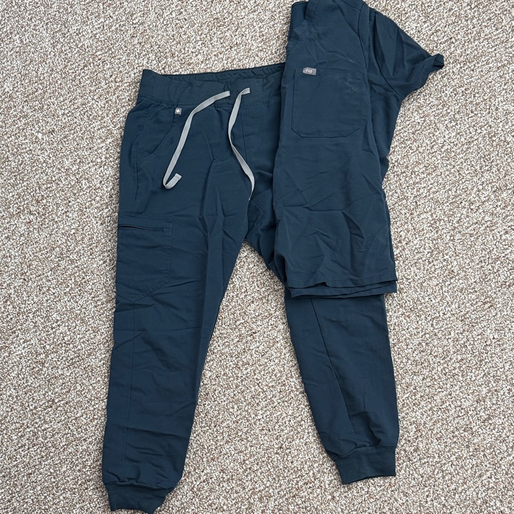 Women’s Navy Jogger Pants